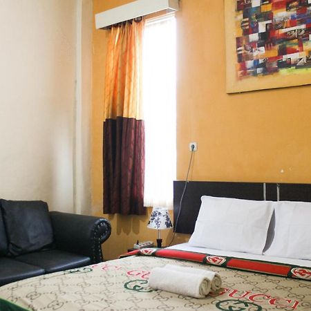 Olive Guest House Bumi Mas Raya Banjarmasin  Exteriör bild